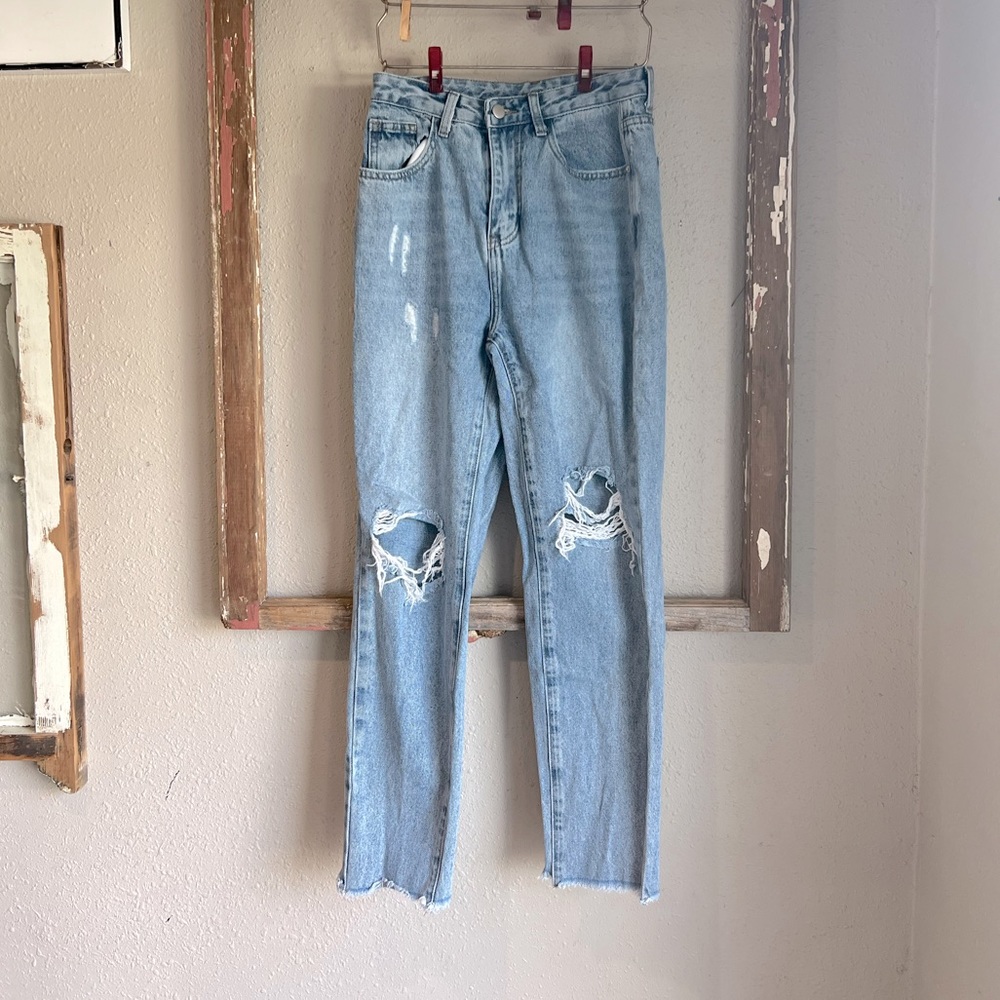 SHEIN Women’s Distressed Jeans